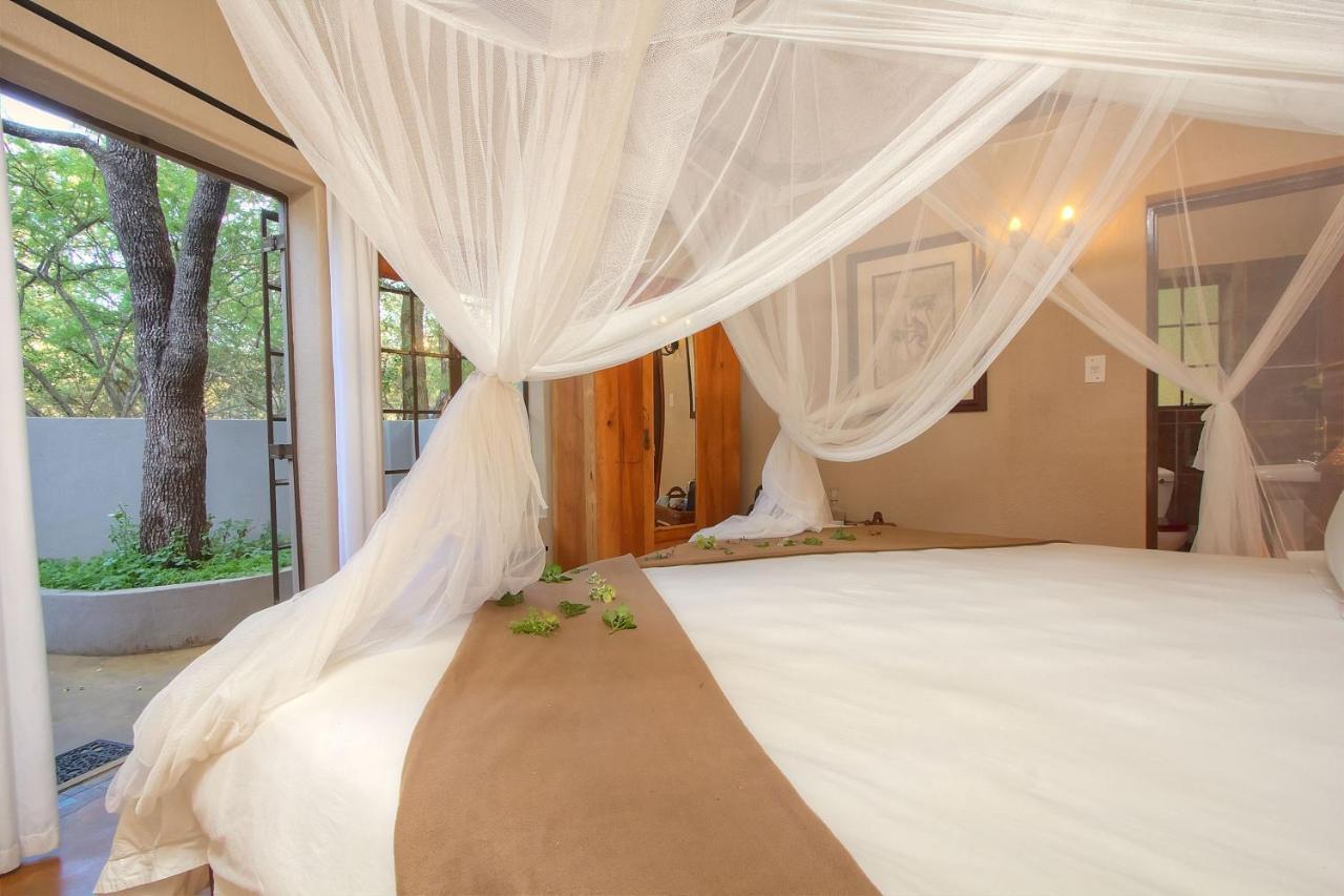 Lodge Mvuradona Safari *